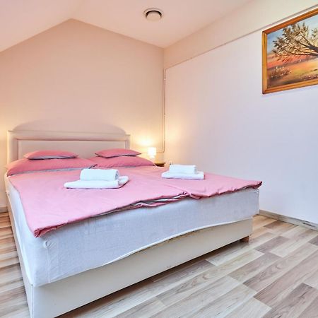Ada Apartmanhaz Hajdúszoboszló Exterior foto