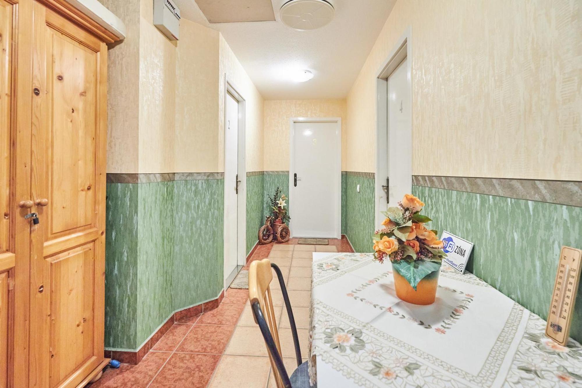 Ada Apartmanhaz Hajdúszoboszló Exterior foto