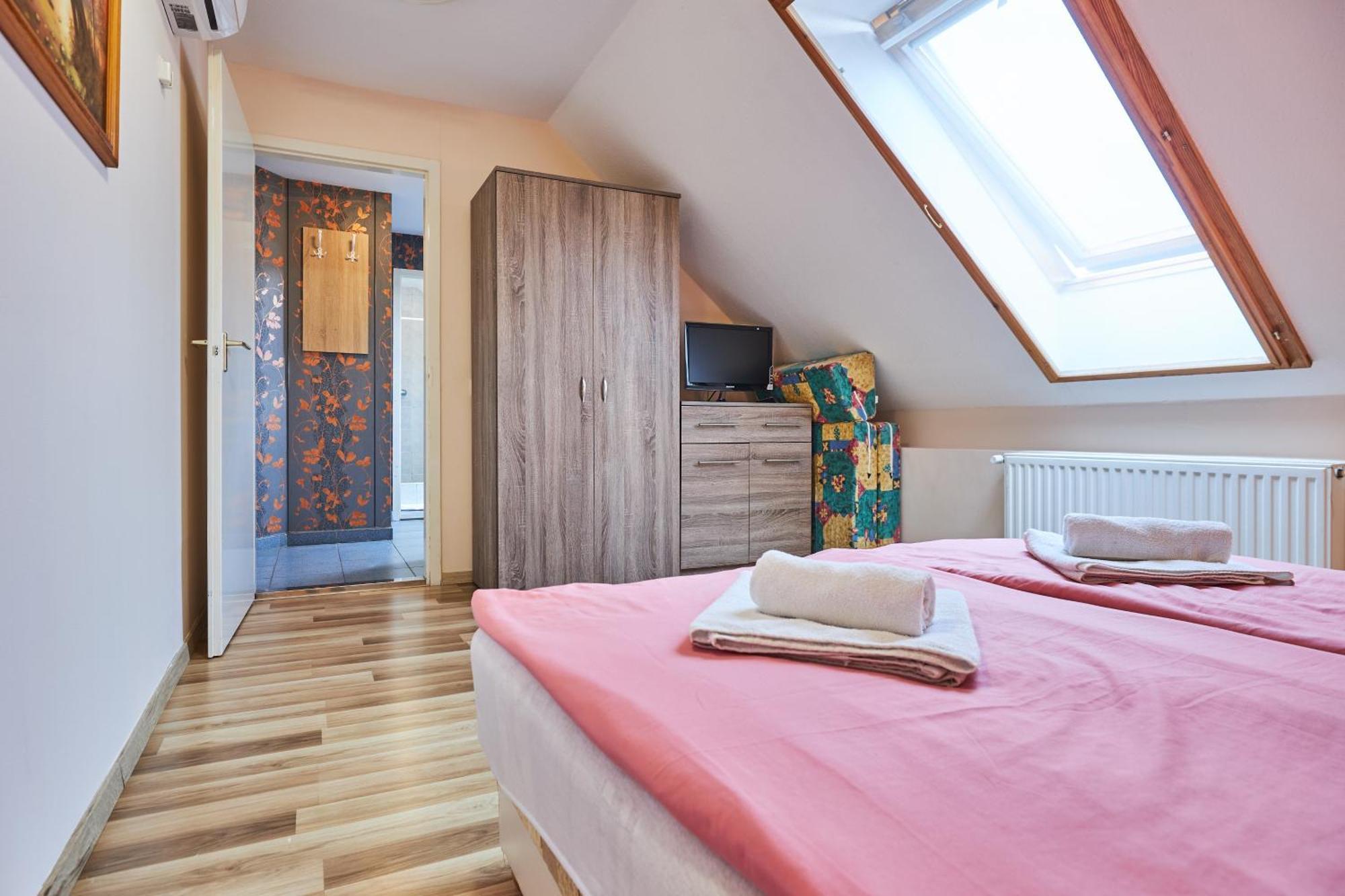 Ada Apartmanhaz Hajdúszoboszló Exterior foto