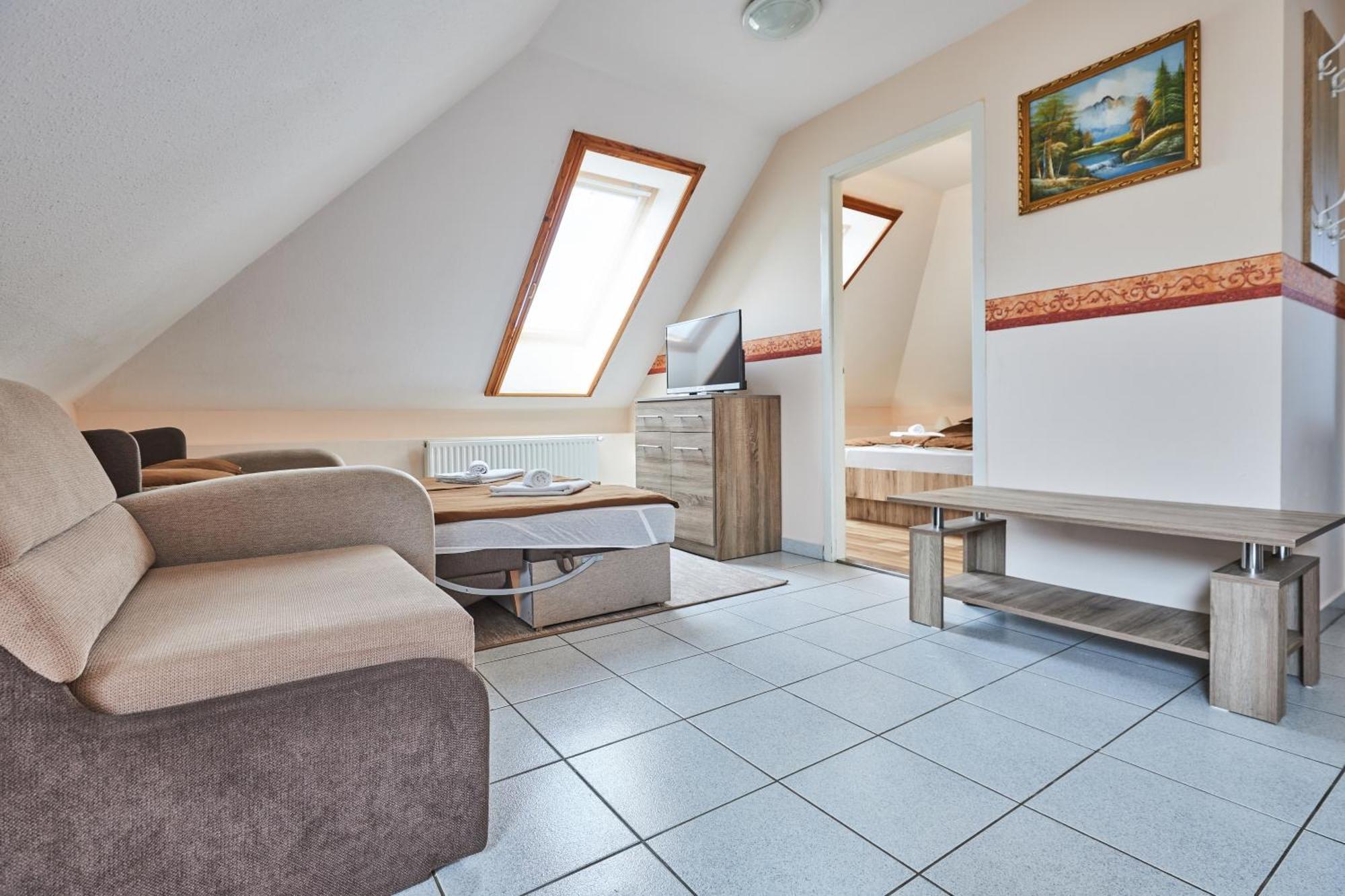 Ada Apartmanhaz Hajdúszoboszló Exterior foto