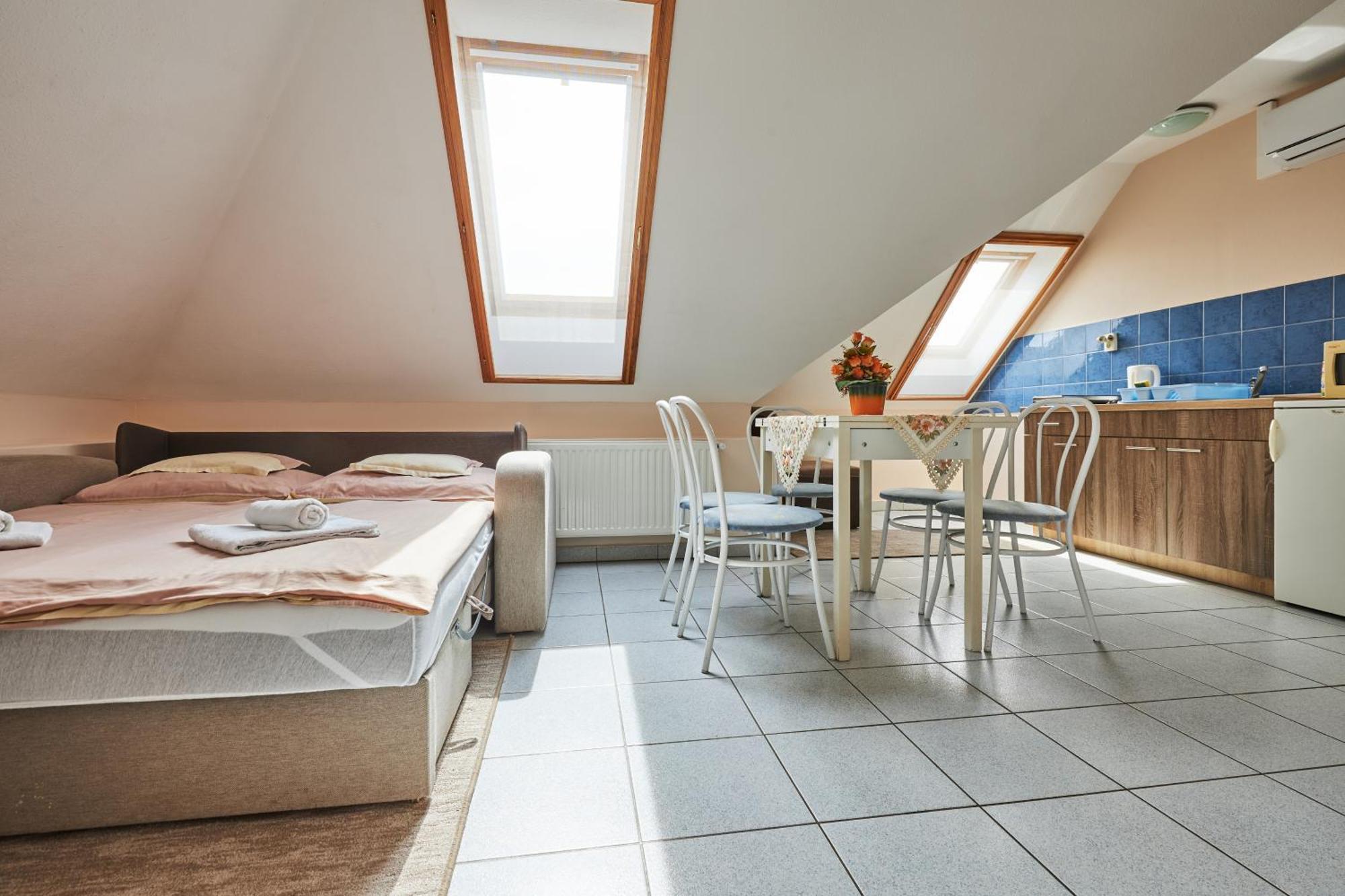 Ada Apartmanhaz Hajdúszoboszló Exterior foto
